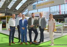 Team photo at the shared booth of Van der Hoeven Horticultural Projects, Patron Agri Systems and Enthoven Techniek